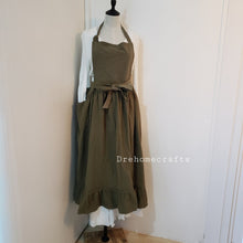 Load image into Gallery viewer, 50's style aprons, grandma style aprons, Scalloped ruffle edge vintage apron