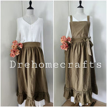 Load image into Gallery viewer, dark Green linen cooking aprons with pockets