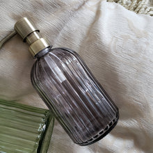 Lade das Bild in den Galerie-Viewer, Decorative Glass soap dispenser set with metal pumps with tray for kitchen sink | bathroom