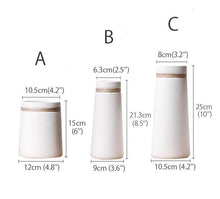 Charger l'image dans la galerie, Bisque minimaliste, vase blanc, vase en céramique fait à la main, décor de salon, vase décoratif, poterie, décor de mariage