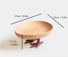 Lade das Bild in den Galerie-Viewer, decorative wooden egg holder for counter